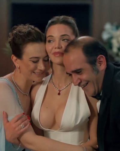 Hilal Altınbilek seksi ifşa fotoğrafı 222