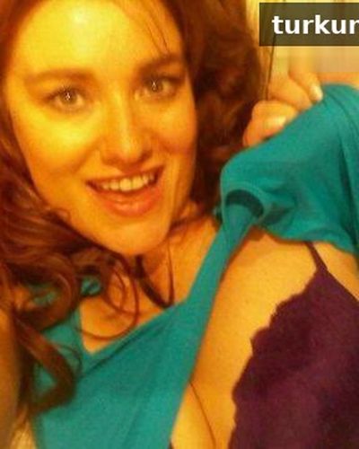 Hilal Cebeci seksi ifşa fotoğrafı 1 — Hilal Cebeci Sexy And Nude Photos Collection (2025)