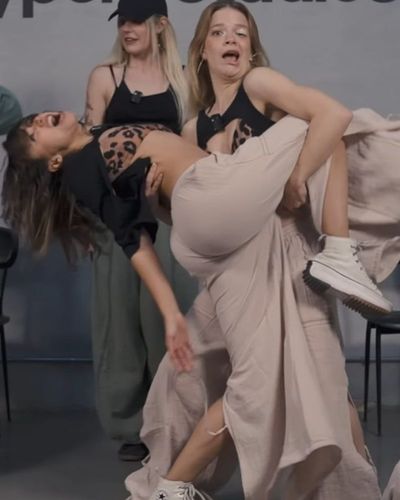 Hilal Yelekçi seksi ifşa fotoğrafı 11