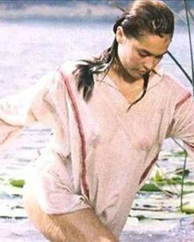 Hulya Avsar seksi ifşa fotoğrafı 142