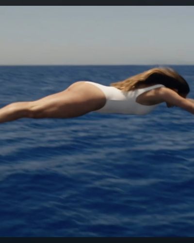 Hulya Avsar seksi ifşa fotoğrafı 165