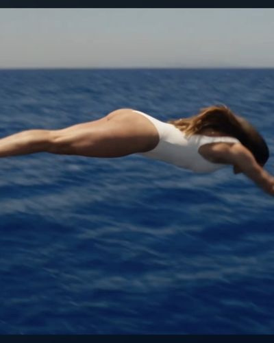 Hulya Avsar seksi ifşa fotoğrafı 166