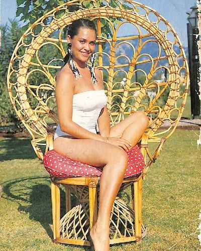 Hulya Avsar seksi ifşa fotoğrafı 93