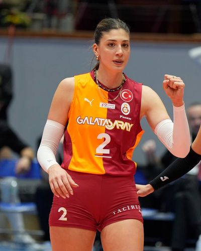 İlkin Aydın seksi ifşa fotoğrafı 19