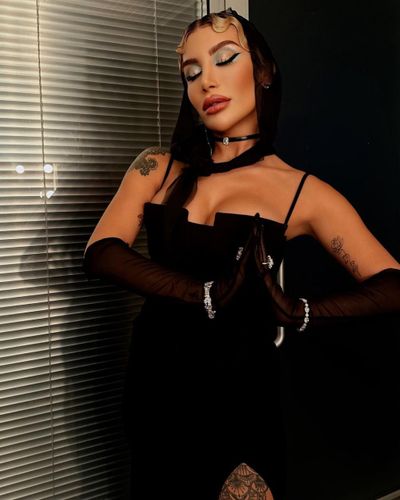 İrem Derici seksi ifşa fotoğrafı 11