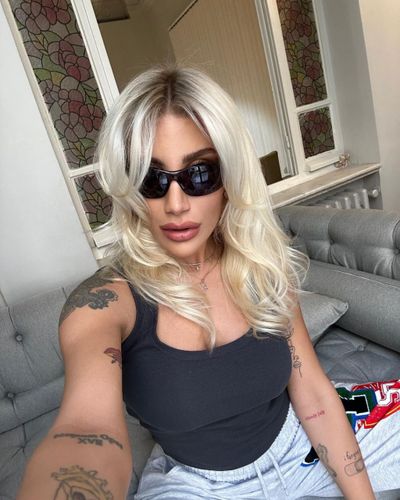 İrem Derici seksi ifşa fotoğrafı 121