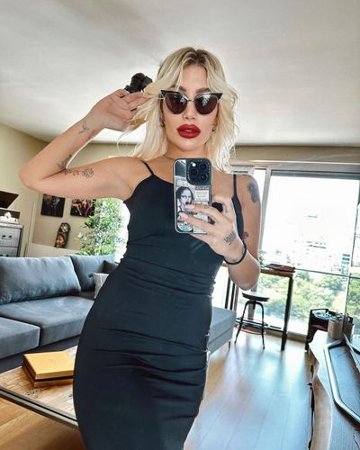 İrem Derici seksi ifşa fotoğrafı 12