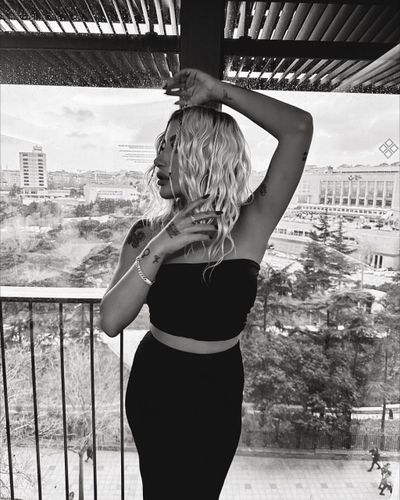 İrem Derici seksi ifşa fotoğrafı 140