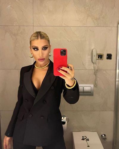 İrem Derici seksi ifşa fotoğrafı 58677