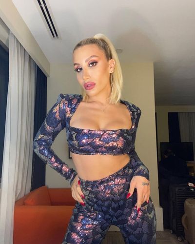 İrem Derici seksi ifşa fotoğrafı 58664