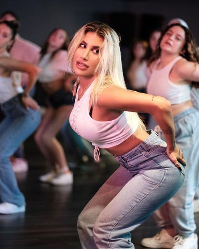 İrem Derici seksi ifşa fotoğrafı 25