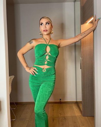 İrem Derici seksi ifşa fotoğrafı 58771