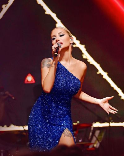 İrem Derici seksi ifşa fotoğrafı 37