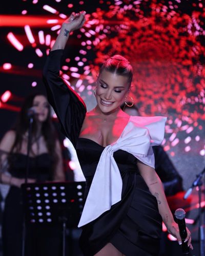 İrem Derici seksi ifşa fotoğrafı 58668