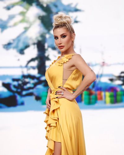 İrem Derici seksi ifşa fotoğrafı 58418