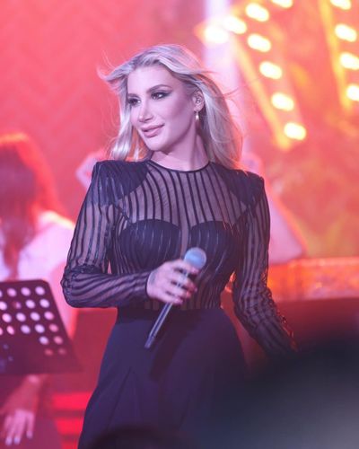 İrem Derici seksi ifşa fotoğrafı 58408