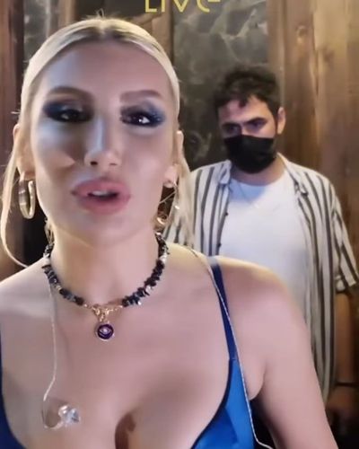 İrem Derici seksi ifşa fotoğrafı 58386