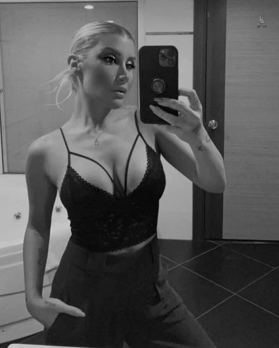 İrem Derici seksi ifşa fotoğrafı 53849