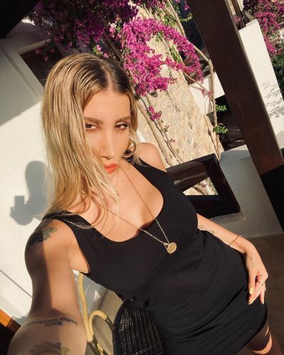 İrem Derici seksi ifşa fotoğrafı 601