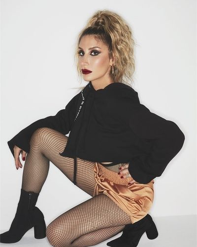 İrem Derici seksi ifşa fotoğrafı 676