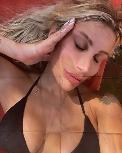 İrem Derici seksi ifşa fotoğrafı 702