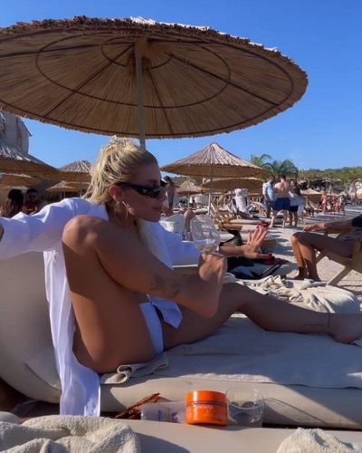 İrem Derici seksi ifşa fotoğrafı 794