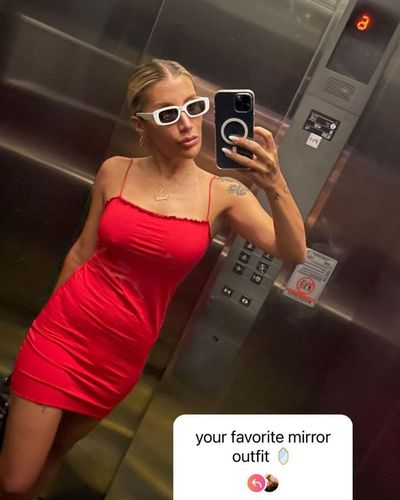 İrem Derici seksi ifşa fotoğrafı 807