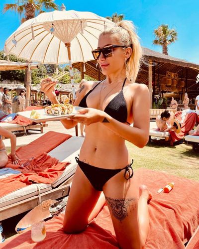 İrem Derici seksi ifşa fotoğrafı 836