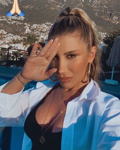 İrem Derici seksi ifşa fotoğrafı 839