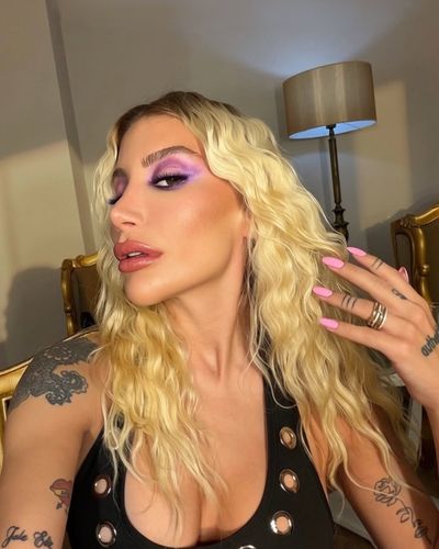 İrem Derici seksi ifşa fotoğrafı 896