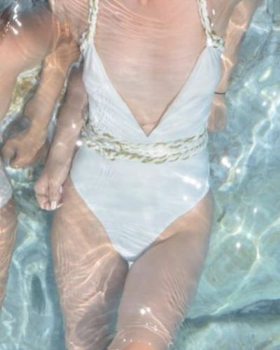 İrem Helvacıoğlu seksi ifşa fotoğrafı 32