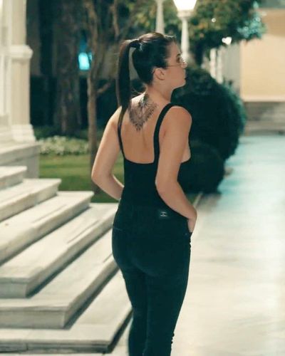 İrem Sak seksi ifşa fotoğrafı 153