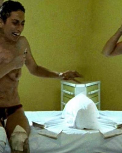 Jale Arıkan seksi ifşa fotoğrafı 1 — Schimanski (2000)