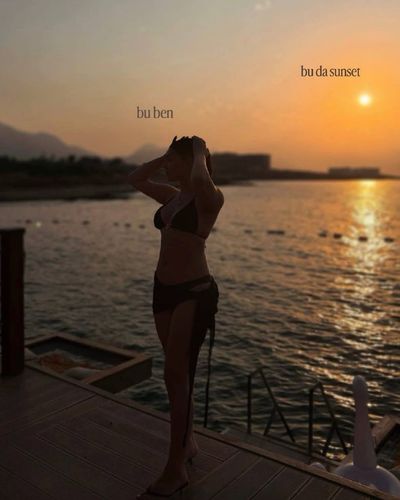Kardelen Akıncı seksi ifşa fotoğrafı 1
