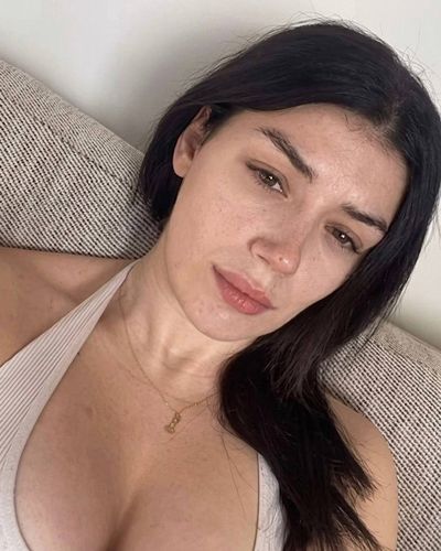 Kardelen Akıncı seksi ifşa fotoğrafı 9