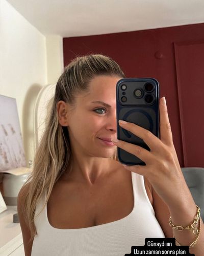 Kevser İme Şahin seksi ifşa fotoğrafı 25