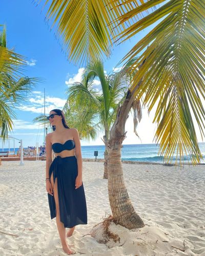 Lale Onuk seksi ifşa fotoğrafı 1
