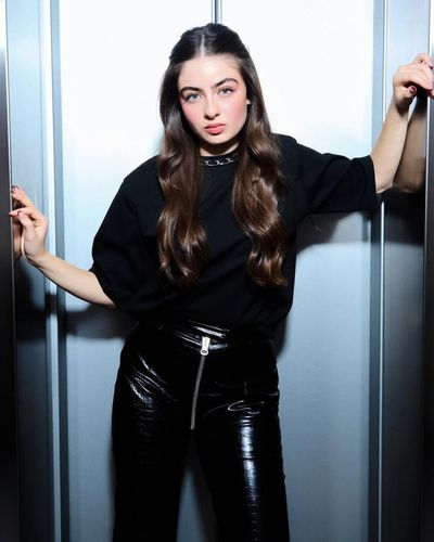 Leya Kırşan seksi ifşa fotoğrafı 125