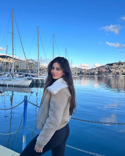 Leya Kırşan seksi ifşa fotoğrafı 22