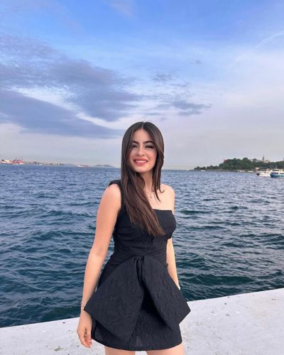 Leya Kırşan seksi ifşa fotoğrafı 47
