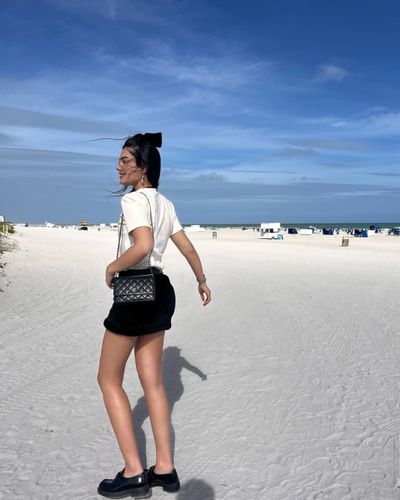 Lizge Cömert seksi ifşa fotoğrafı 16