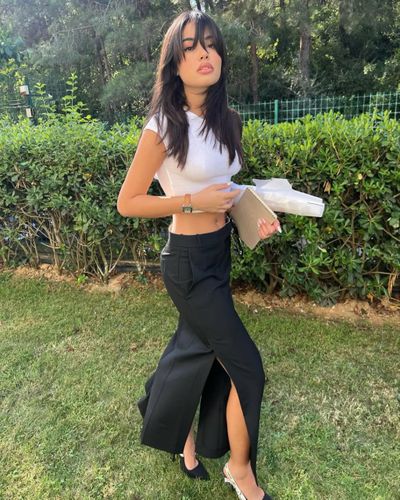 Lizge Cömert seksi ifşa fotoğrafı 24