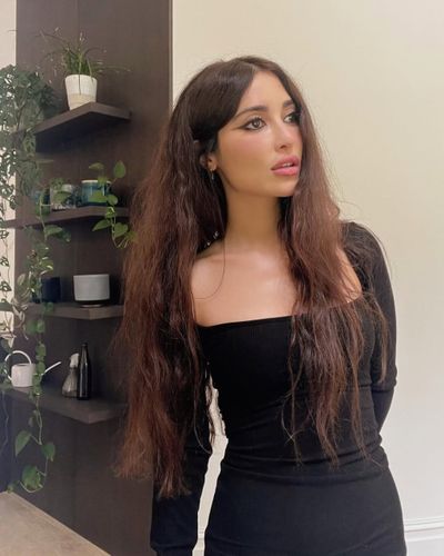 Melike İpek Yalova seksi ifşa fotoğrafı 16