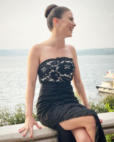 Melis Babadağ seksi ifşa fotoğrafı 107