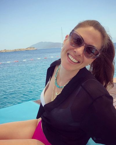 Melis Babadağ seksi ifşa fotoğrafı 153