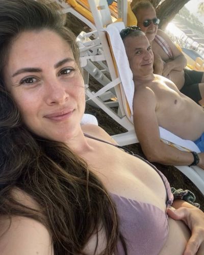 Melis Babadağ seksi ifşa fotoğrafı 279