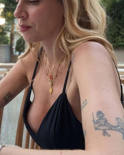 Melis İşiten seksi ifşa fotoğrafı 104