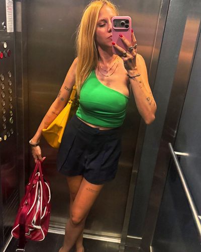 Melis İşiten seksi ifşa fotoğrafı 89