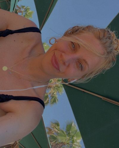 Melis İşiten seksi ifşa fotoğrafı 96