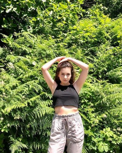 Melis Minkari seksi ifşa fotoğrafı 151